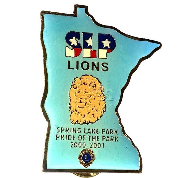 Vintage 2001 Lions Club Int. Map Lapel Pin, Spring Lake Park, Minnesota - Picture 1 of 4